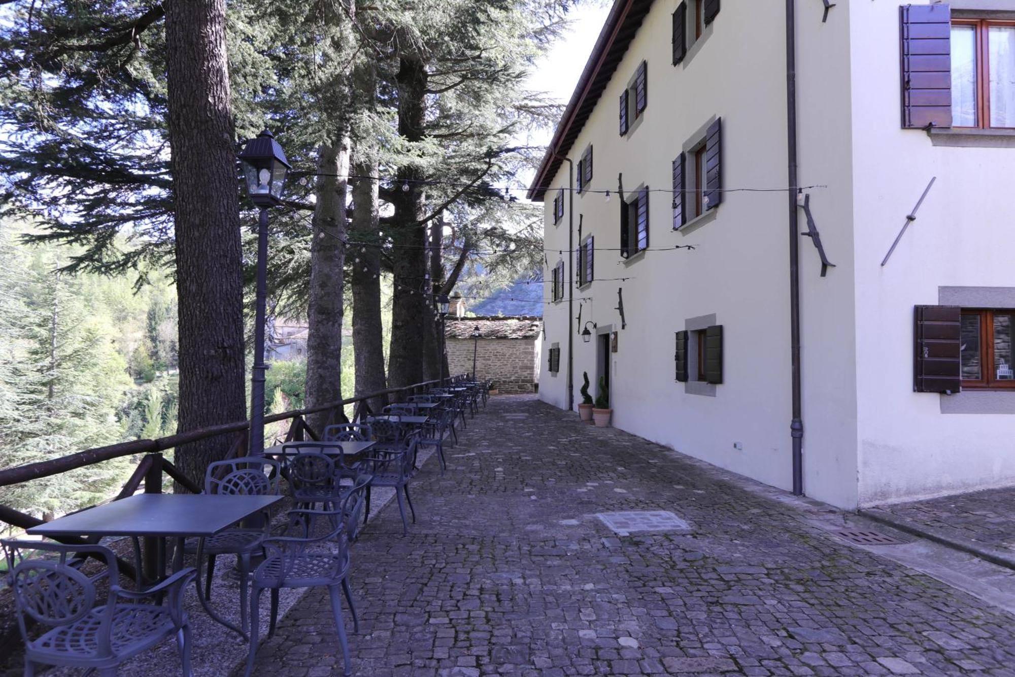 Il Palazzo Ridracoli Hotel Bagno di Romagna Luaran gambar